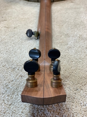 Hi-ratio precision tuners with antique finish on Walnut